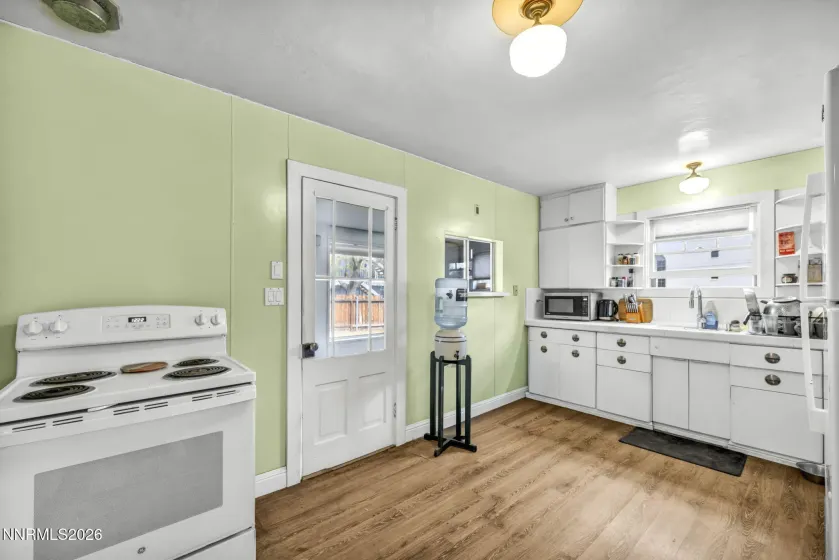 214 Robinson, Carson City, Nevada 89703, 4 Bedrooms Bedrooms, ,2 BathroomsBathrooms,Residential,Residential,Robinson,0,260013129