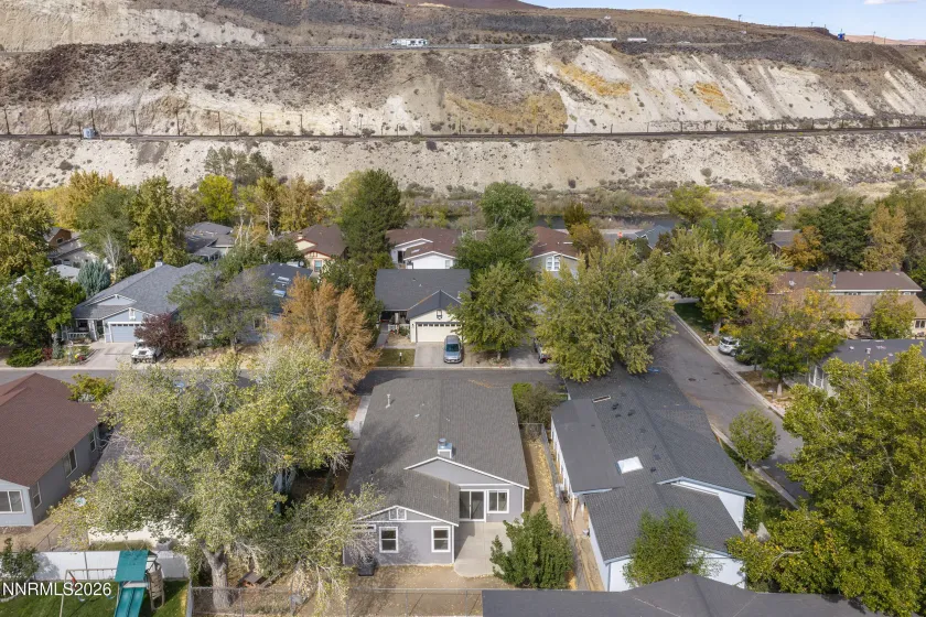 288 Ave De La D'Emerald, Sparks, Nevada 89434, 3 Bedrooms Bedrooms, ,2 BathroomsBathrooms,Residential,Residential,Ave De La D'Emerald,0,260013131