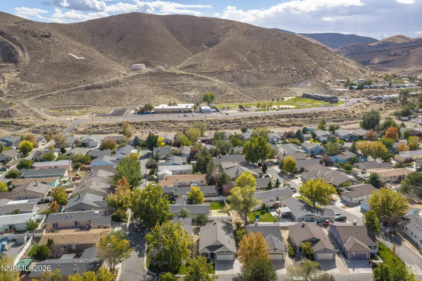 288 Ave De La D'Emerald, Sparks, Nevada 89434, 3 Bedrooms Bedrooms, ,2 BathroomsBathrooms,Residential,Residential,Ave De La D'Emerald,0,260013131