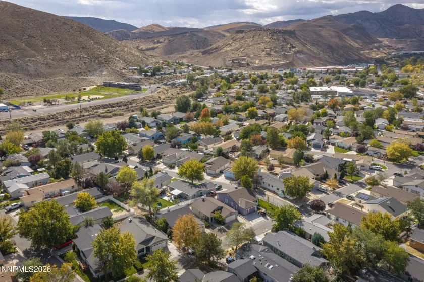 288 Ave De La D'Emerald, Sparks, Nevada 89434, 3 Bedrooms Bedrooms, ,2 BathroomsBathrooms,Residential,Residential,Ave De La D'Emerald,0,260013131