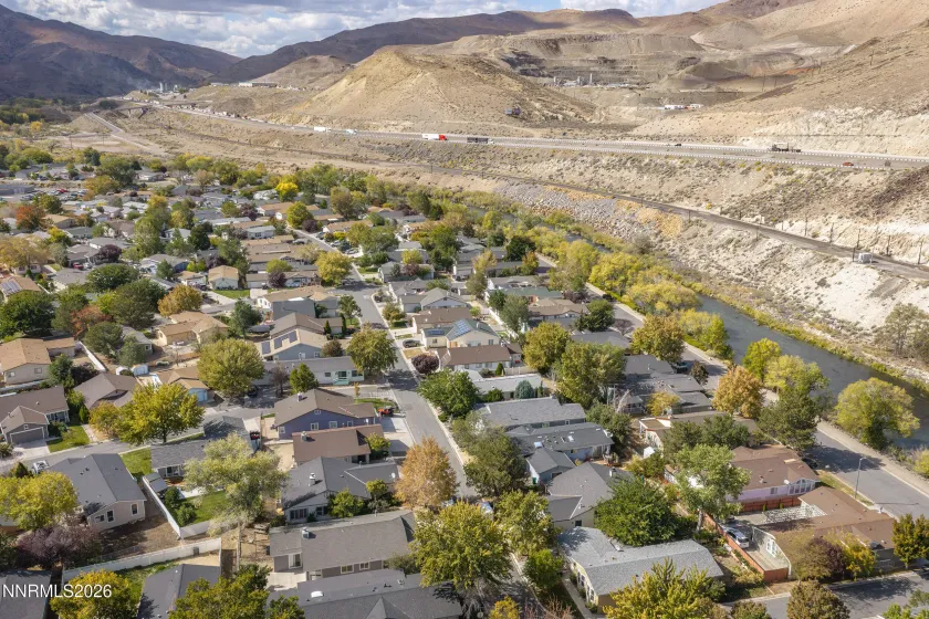 288 Ave De La D'Emerald, Sparks, Nevada 89434, 3 Bedrooms Bedrooms, ,2 BathroomsBathrooms,Residential,Residential,Ave De La D'Emerald,0,260013131