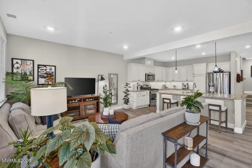 1915 Sea Horse, Reno, Nevada 89521, 3 Bedrooms Bedrooms, ,3 BathroomsBathrooms,Residential,Residential,Sea Horse,0,260013135