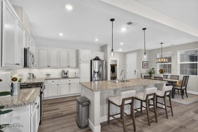 1915 Sea Horse, Reno, Nevada 89521, 3 Bedrooms Bedrooms, ,3 BathroomsBathrooms,Residential,Residential,Sea Horse,0,260013135