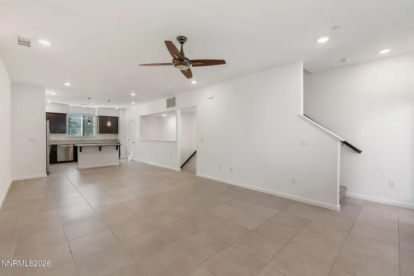 2805 Elsie Irene, Reno, Nevada 89503, 2 Bedrooms Bedrooms, ,3 BathroomsBathrooms,Residential,Residential,Elsie Irene,0,260013137
