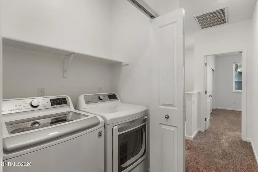 2805 Elsie Irene, Reno, Nevada 89503, 2 Bedrooms Bedrooms, ,3 BathroomsBathrooms,Residential,Residential,Elsie Irene,0,260013137