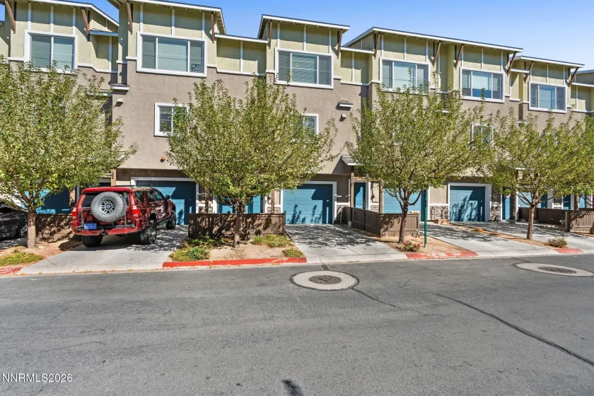 2805 Elsie Irene, Reno, Nevada 89503, 2 Bedrooms Bedrooms, ,3 BathroomsBathrooms,Residential,Residential,Elsie Irene,0,260013137