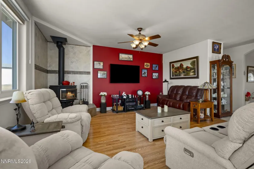 4208 Kyle, Wellington, Nevada 89444, 3 Bedrooms Bedrooms, ,2 BathroomsBathrooms,Residential,Residential,Kyle,0,260013138