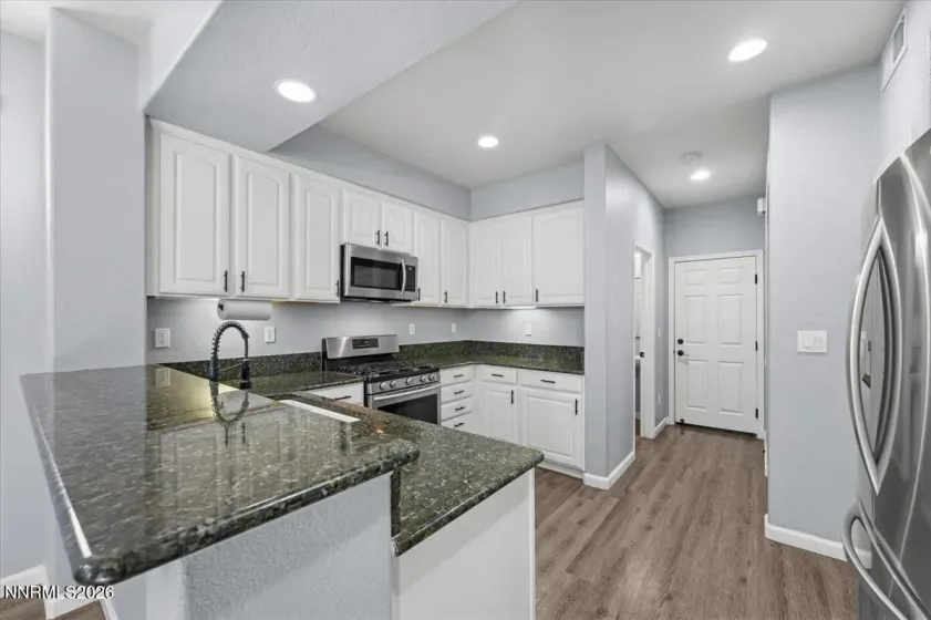 6720 Altesino, Sparks, Nevada 89436, 4 Bedrooms Bedrooms, ,3 BathroomsBathrooms,Residential,Residential,Altesino,0,260013139