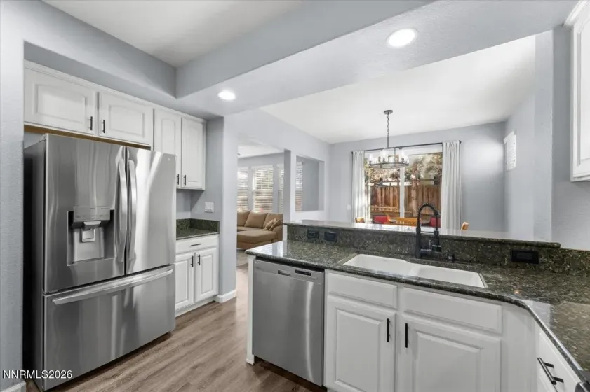 6720 Altesino, Sparks, Nevada 89436, 4 Bedrooms Bedrooms, ,3 BathroomsBathrooms,Residential,Residential,Altesino,0,260013139