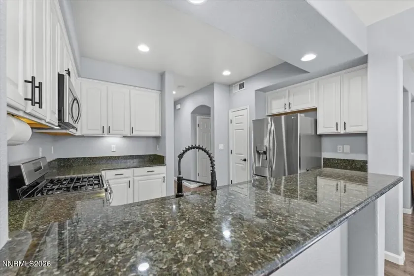 6720 Altesino, Sparks, Nevada 89436, 4 Bedrooms Bedrooms, ,3 BathroomsBathrooms,Residential,Residential,Altesino,0,260013139