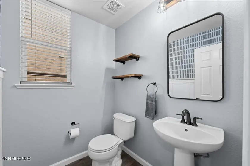 6720 Altesino, Sparks, Nevada 89436, 4 Bedrooms Bedrooms, ,3 BathroomsBathrooms,Residential,Residential,Altesino,0,260013139