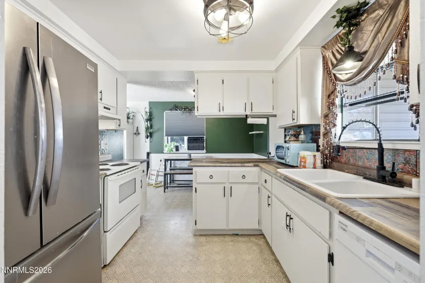 3549 Vista Grande, Carson City, Nevada 89705, 3 Bedrooms Bedrooms, ,2 BathroomsBathrooms,Residential,Residential,Vista Grande,0,260013141