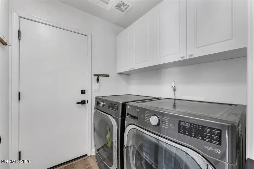226 Tankersley, Sparks, Nevada 89436, 2 Bedrooms Bedrooms, ,2 BathroomsBathrooms,Residential,Residential,Tankersley,0,260013142