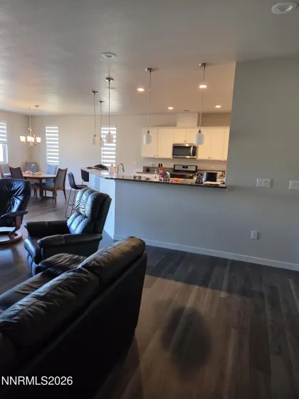 421 Dog Leg, Fernley, Nevada 89408, 3 Bedrooms Bedrooms, ,2 BathroomsBathrooms,Residential,Residential,Dog Leg,0,260013144