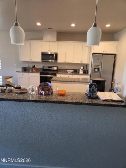 421 Dog Leg, Fernley, Nevada 89408, 3 Bedrooms Bedrooms, ,2 BathroomsBathrooms,Residential,Residential,Dog Leg,0,260013144