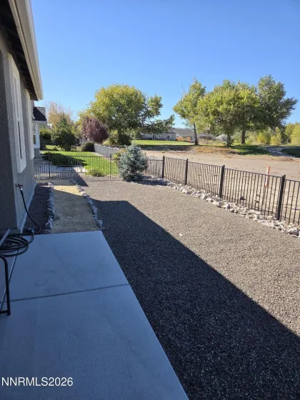 421 Dog Leg, Fernley, Nevada 89408, 3 Bedrooms Bedrooms, ,2 BathroomsBathrooms,Residential,Residential,Dog Leg,0,260013144