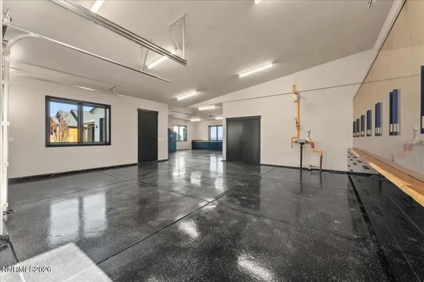 8460 Chalk Ridge, Reno, Nevada 89523, 5 Bedrooms Bedrooms, ,6 BathroomsBathrooms,Residential,Residential,Chalk Ridge,0,260013146