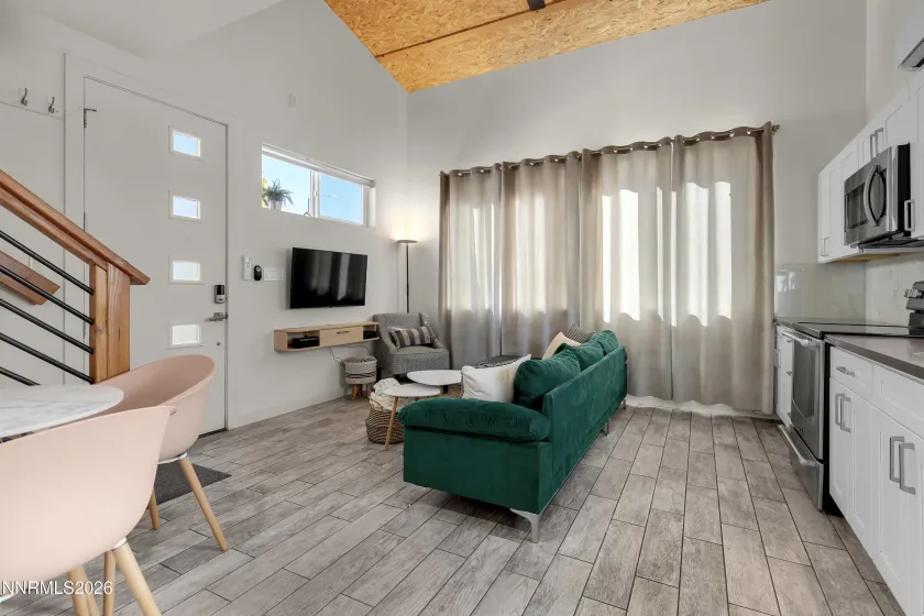831 Ryland, Reno, Nevada 89502, 2 Bedrooms Bedrooms, ,1 BathroomBathrooms,Residential,Residential,Ryland,0,260013148