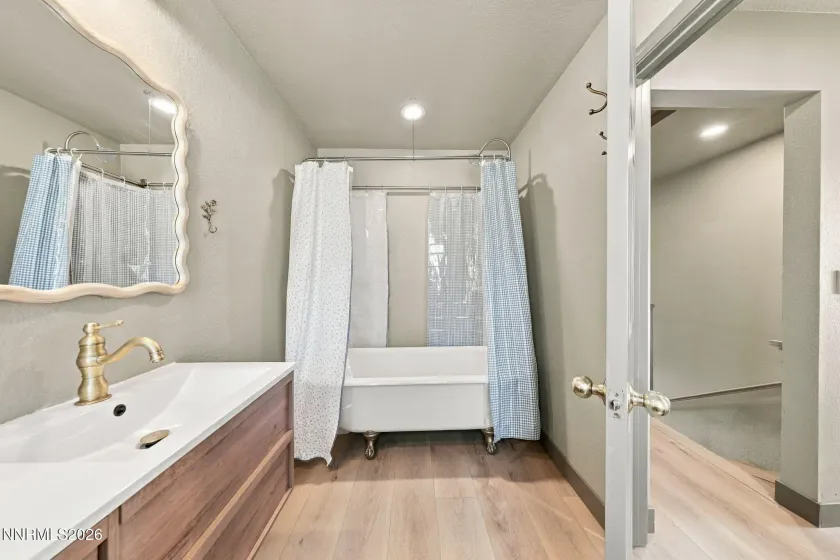 3156 Hobo Hot Springs, Minden, Nevada 89423, 4 Bedrooms Bedrooms, ,4 BathroomsBathrooms,Residential,Residential,Hobo Hot Springs,0,260013149