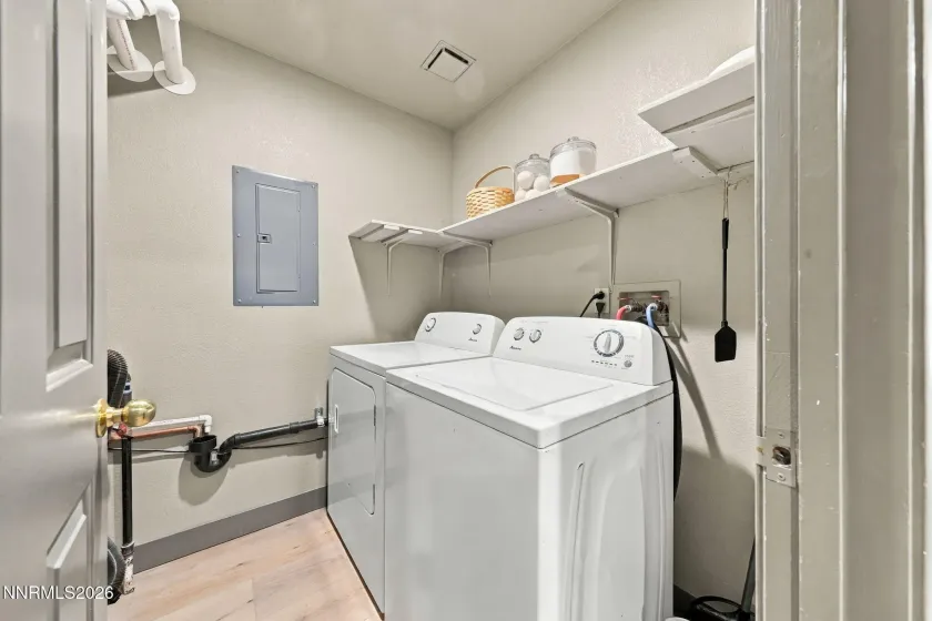 3156 Hobo Hot Springs, Minden, Nevada 89423, 4 Bedrooms Bedrooms, ,4 BathroomsBathrooms,Residential,Residential,Hobo Hot Springs,0,260013149