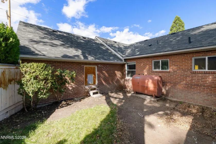 1050 Sharon, Reno, Nevada 89509, 3 Bedrooms Bedrooms, ,2 BathroomsBathrooms,Residential,Residential,Sharon,0,260013151