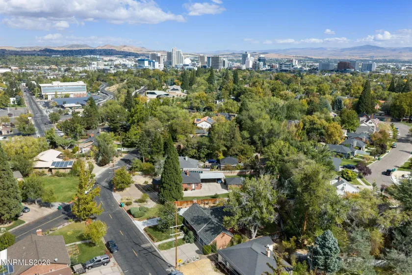 1050 Sharon, Reno, Nevada 89509, 3 Bedrooms Bedrooms, ,2 BathroomsBathrooms,Residential,Residential,Sharon,0,260013151