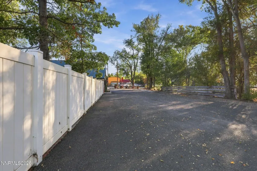 1671 U.S. Hwy 395, Minden, Nevada 89423, ,Commercial Sale,Residential,U.S. Hwy 395,0,260013154