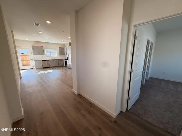 8406 Vermilion, Reno, Nevada 89506, 3 Bedrooms Bedrooms, ,3 BathroomsBathrooms,Residential Lease,Manufactured,Vermilion,0,260013155