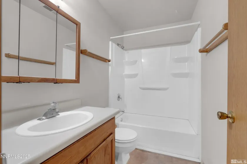 4985 7th, Reno, Nevada 89503, 2 Bedrooms Bedrooms, ,2 BathroomsBathrooms,Residential Lease,Manufactured,7th,0,260013159