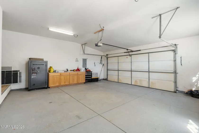 606 Pete Hendrichs, Yerington, Nevada 89447, 3 Bedrooms Bedrooms, ,2 BathroomsBathrooms,Residential,Residential,Pete Hendrichs,0,260013160