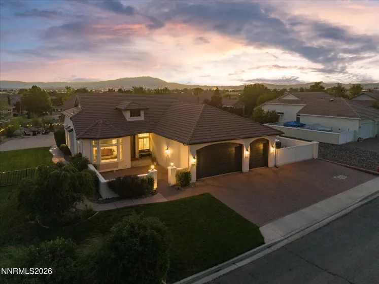 1935 Alphabet, Reno, Nevada 89502, 3 Bedrooms Bedrooms, ,2 BathroomsBathrooms,Residential,Residential,Alphabet,0,260013163