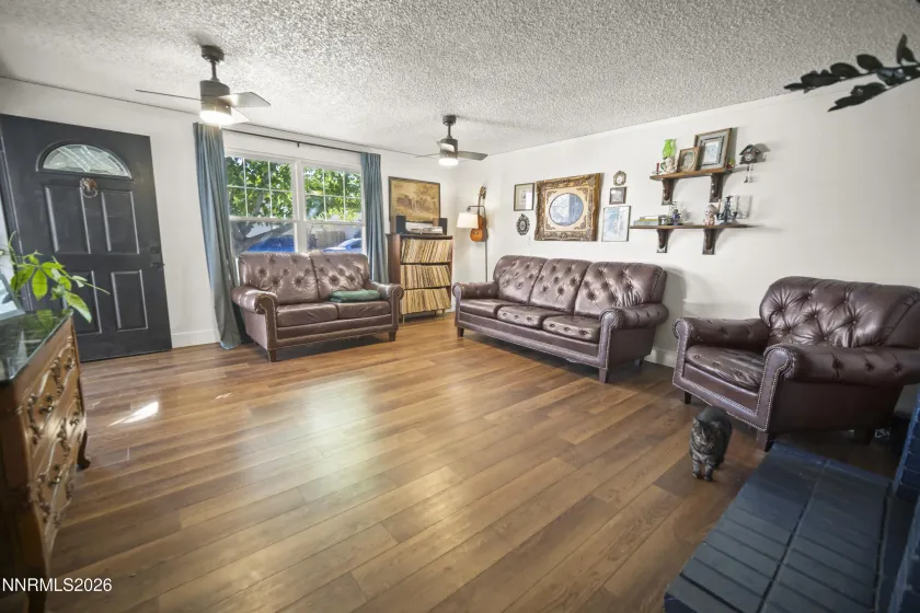 370 Aspen, Fernley, Nevada 89408, 3 Bedrooms Bedrooms, ,2 BathroomsBathrooms,Residential,Residential,Aspen,0,260013165