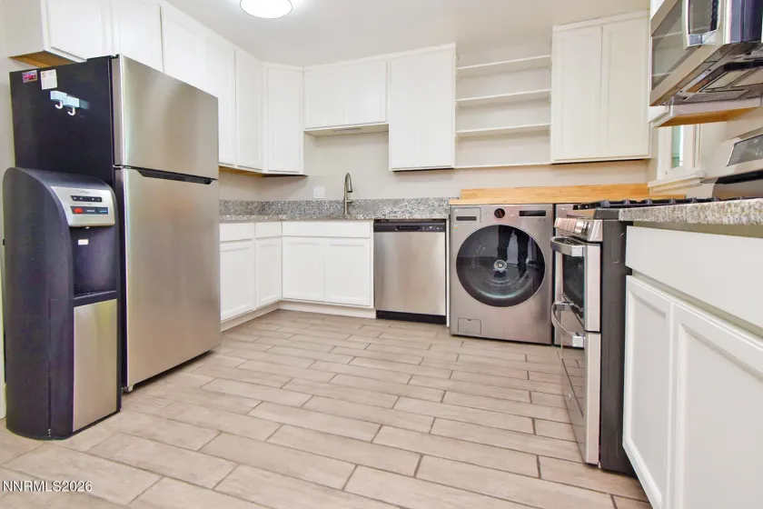 1704 Probasco, Sparks, Nevada 89431, 3 Bedrooms Bedrooms, ,2 BathroomsBathrooms,Residential,Residential,Probasco,0,260013168
