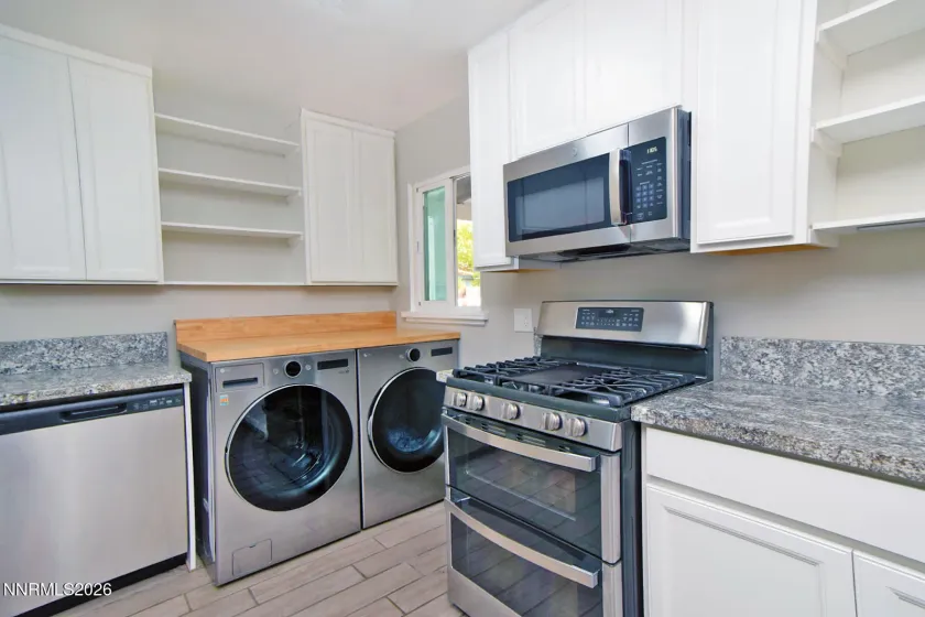 1704 Probasco, Sparks, Nevada 89431, 3 Bedrooms Bedrooms, ,2 BathroomsBathrooms,Residential,Residential,Probasco,0,260013168