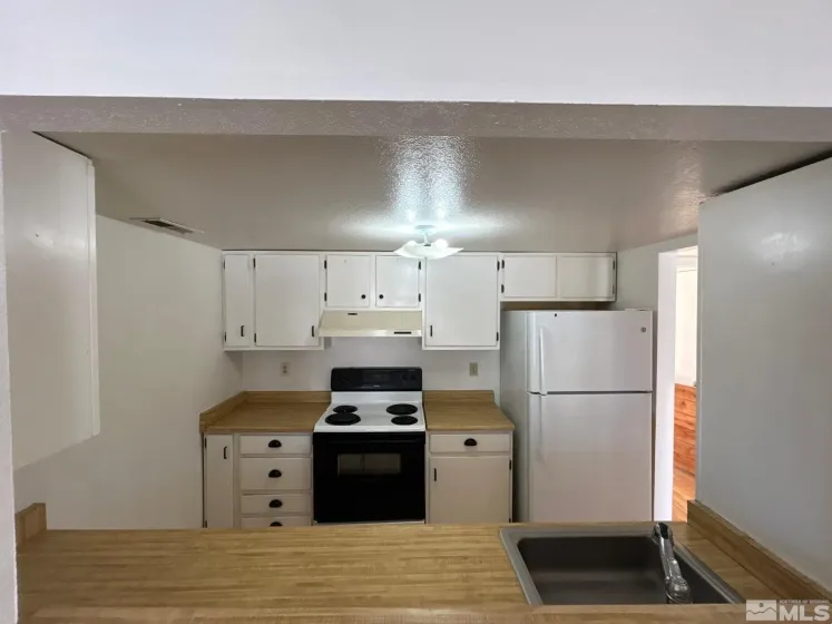 14002 Lear, Reno, Nevada 89506, 2 Bedrooms Bedrooms, ,2 BathroomsBathrooms,Residential Lease,Manufactured,Lear,0,260013169