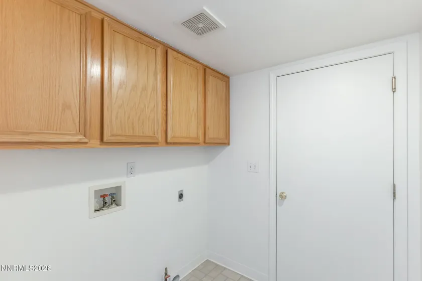 7468 Rodin, Sun Valley, Nevada 89433, 5 Bedrooms Bedrooms, ,3 BathroomsBathrooms,Residential,Residential,Rodin,0,260013173
