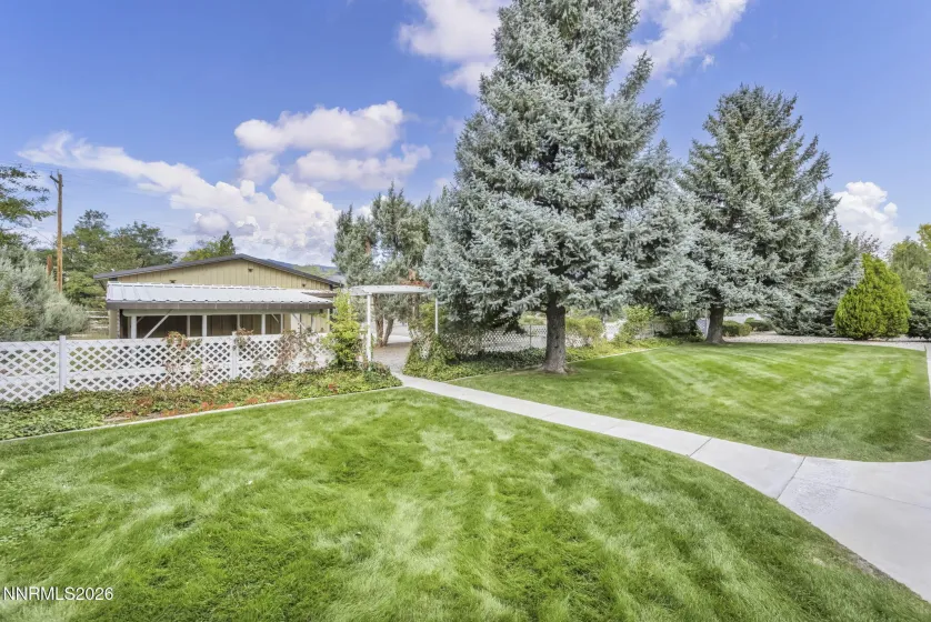 6 Sentinel, Carson City, Nevada 89701, 3 Bedrooms Bedrooms, ,2 BathroomsBathrooms,Residential,Residential,Sentinel,0,260013161