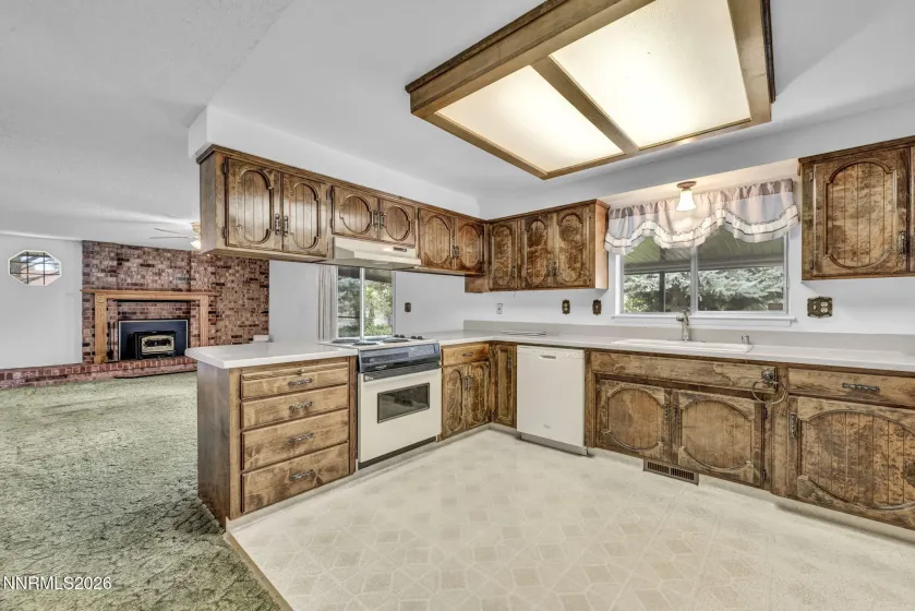 6 Sentinel, Carson City, Nevada 89701, 3 Bedrooms Bedrooms, ,2 BathroomsBathrooms,Residential,Residential,Sentinel,0,260013161