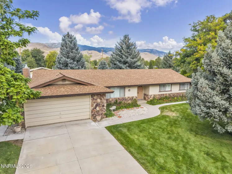 6 Sentinel, Carson City, Nevada 89701, 3 Bedrooms Bedrooms, ,2 BathroomsBathrooms,Residential,Residential,Sentinel,0,260013161