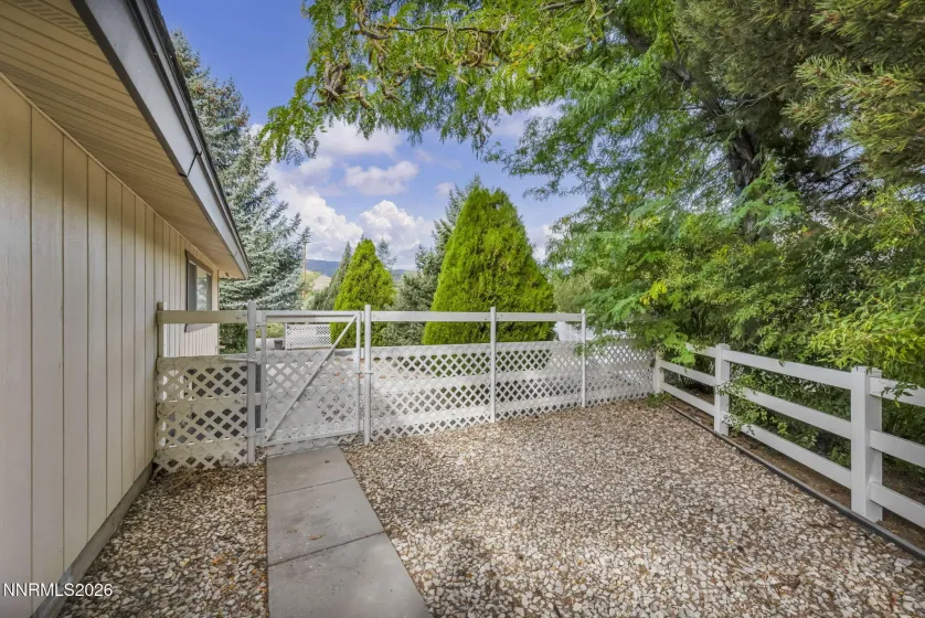Side yard