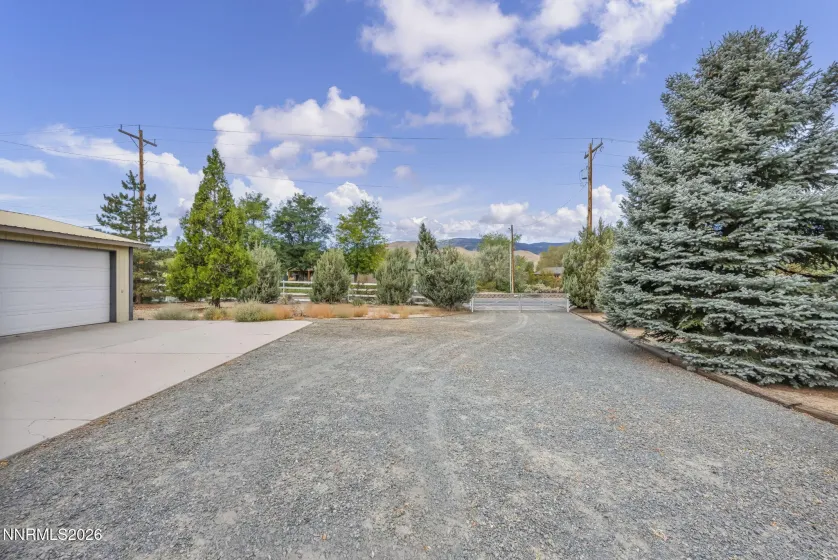 Rear gate access