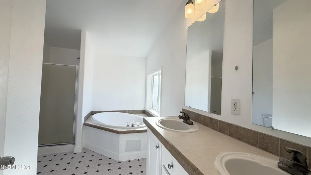 17870 Aspen, Reno, Nevada 89508, 3 Bedrooms Bedrooms, ,2 BathroomsBathrooms,Residential,Residential,Aspen,0,260013184