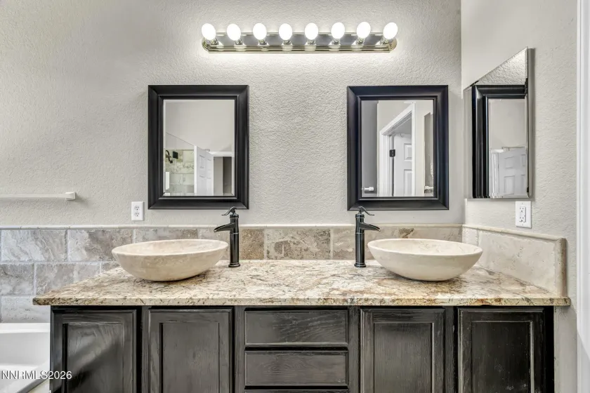 811 Ballybunion, Dayton, Nevada 89403, 3 Bedrooms Bedrooms, ,2 BathroomsBathrooms,Residential,Residential,Ballybunion,0,260013240