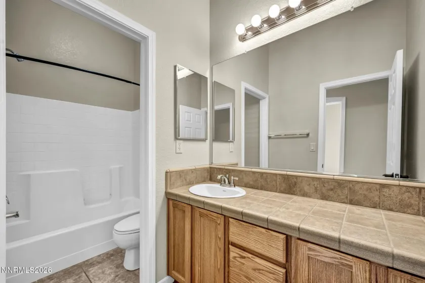 811 Ballybunion, Dayton, Nevada 89403, 3 Bedrooms Bedrooms, ,2 BathroomsBathrooms,Residential,Residential,Ballybunion,0,260013240