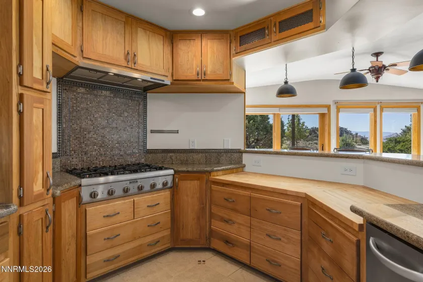 5160 Jackalope, Reno, Nevada 89510, 2 Bedrooms Bedrooms, ,2 BathroomsBathrooms,Residential,Residential,Jackalope,0,260013243