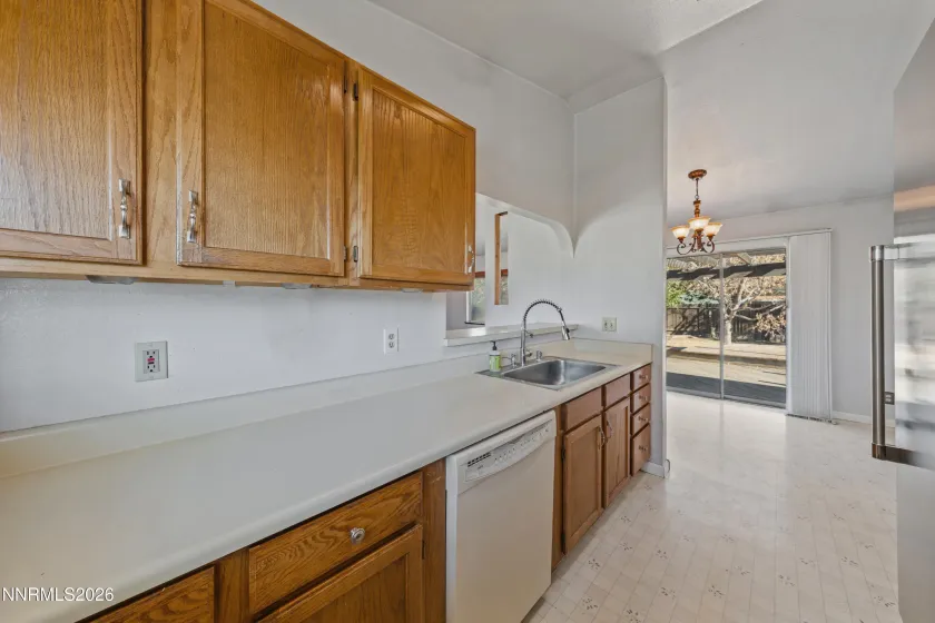 17645 Blackbird, Reno, Nevada 89508, 3 Bedrooms Bedrooms, ,2 BathroomsBathrooms,Residential,Residential,Blackbird,0,260013244