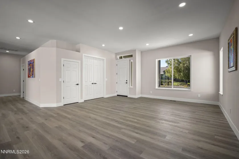 350 Flanders, Reno, Nevada 89511, 3 Bedrooms Bedrooms, ,2 BathroomsBathrooms,Residential,Residential,Flanders,0,260013190