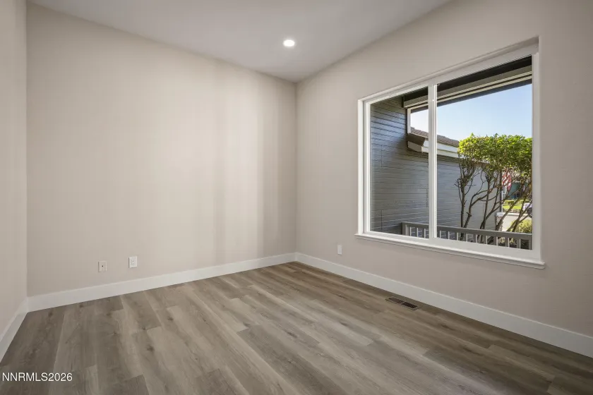 350 Flanders, Reno, Nevada 89511, 3 Bedrooms Bedrooms, ,2 BathroomsBathrooms,Residential,Residential,Flanders,0,260013190