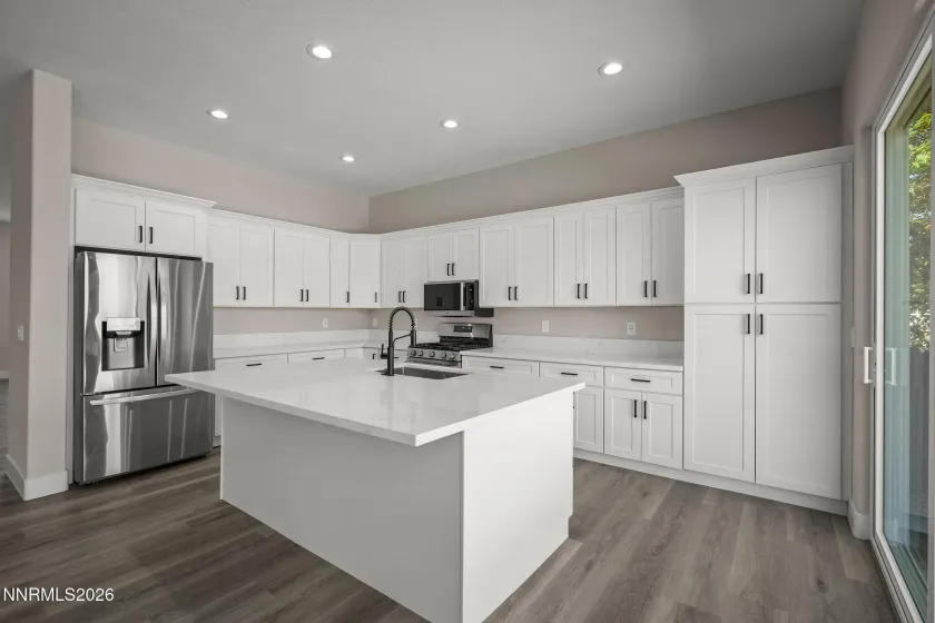350 Flanders, Reno, Nevada 89511, 3 Bedrooms Bedrooms, ,2 BathroomsBathrooms,Residential,Residential,Flanders,0,260013190