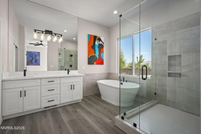 350 Flanders, Reno, Nevada 89511, 3 Bedrooms Bedrooms, ,2 BathroomsBathrooms,Residential,Residential,Flanders,0,260013190